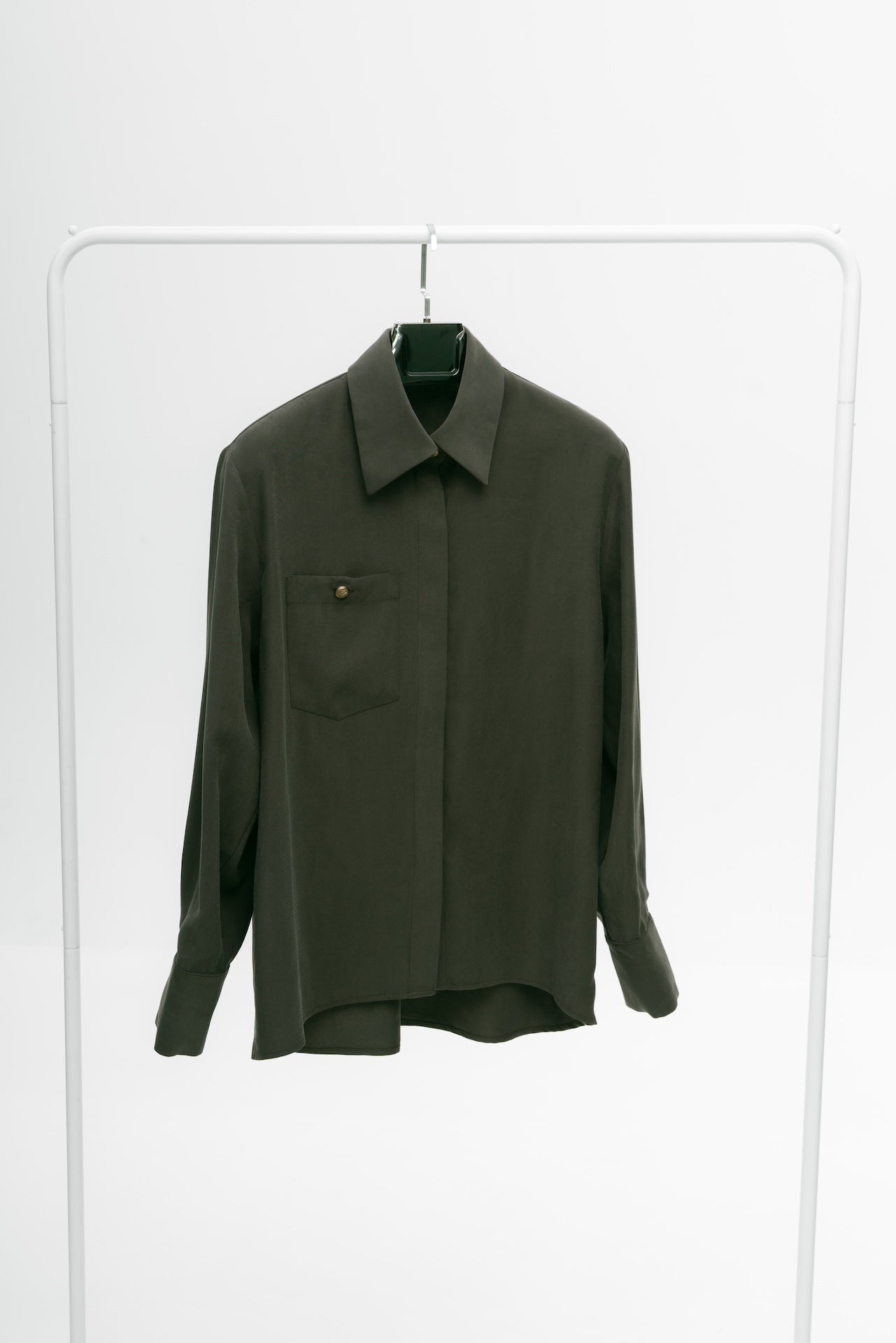 Rune Button-Up in Grey Olive