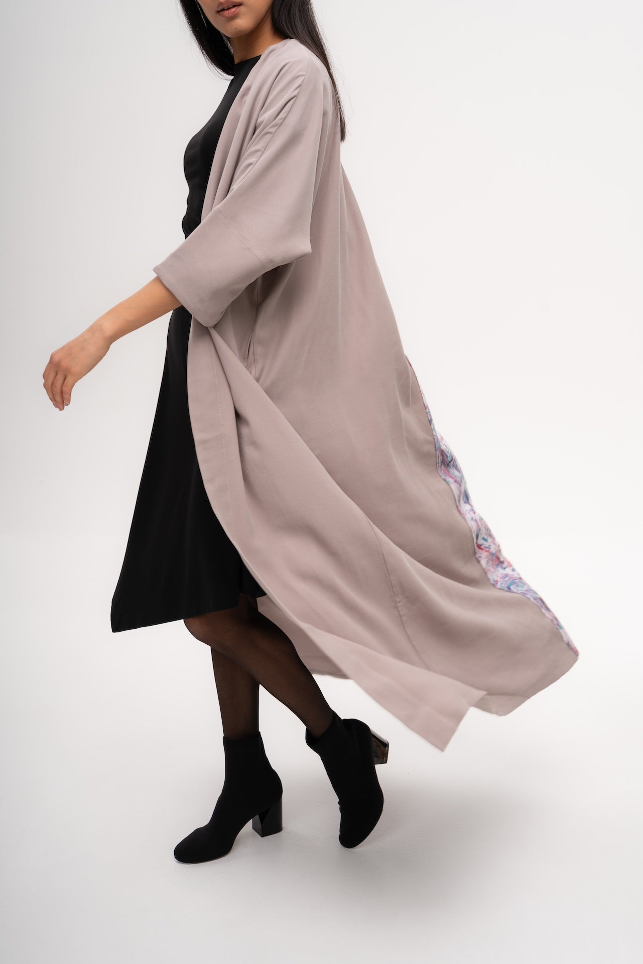 Freeflow Kaftan in Taupe